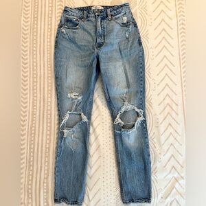 Abercrombie & Fitch The Skinny High Rise Jean, Curve Love 26 Short / 2 Short